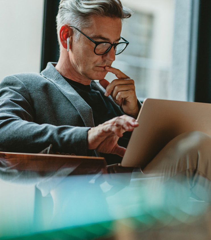 How can you benefit from the PECB eLearning experience?