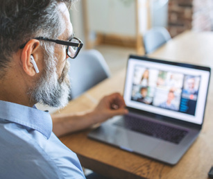 How does the eLearning experience look like?